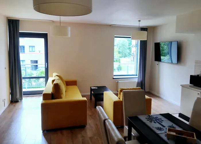 Szklane DomyAparthotel